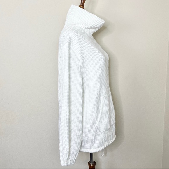 Faherty Echo Thermal Mock Neck Pullover Sweater White - Picture 8 of 15
